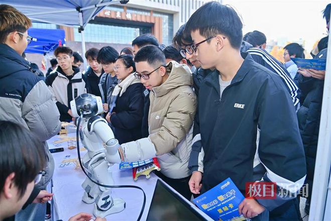 年华”武汉理工大学“数智”学生社区上线尊龙凯时·中国网站开在宿舍楼下的“嘉(图1)