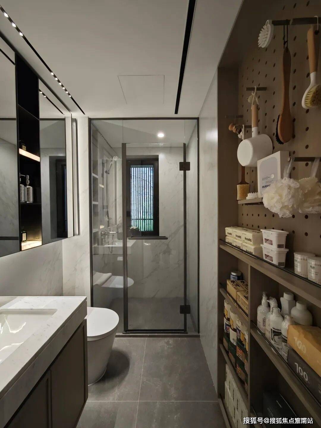 欢迎您-地址-价格-户型-小区环境-楼盘详情-交房时间-周边配套-售楼处电话凯时尊龙人生中环置地中心(营销中心)首页网站-中环置地销售(售楼处)-楼盘(图8)