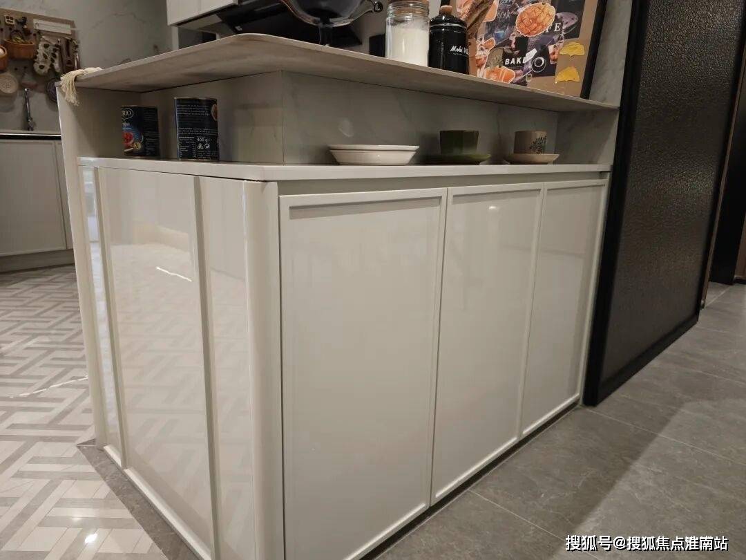 欢迎您-地址-价格-户型-小区环境-楼盘详情-交房时间-周边配套-售楼处电话凯时尊龙人生中环置地中心(营销中心)首页网站-中环置地销售(售楼处)-楼盘(图10)